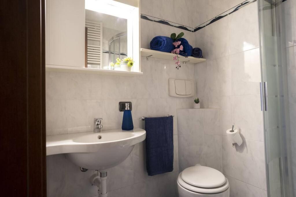La Casa Di Anna Appartement Como Buitenkant foto